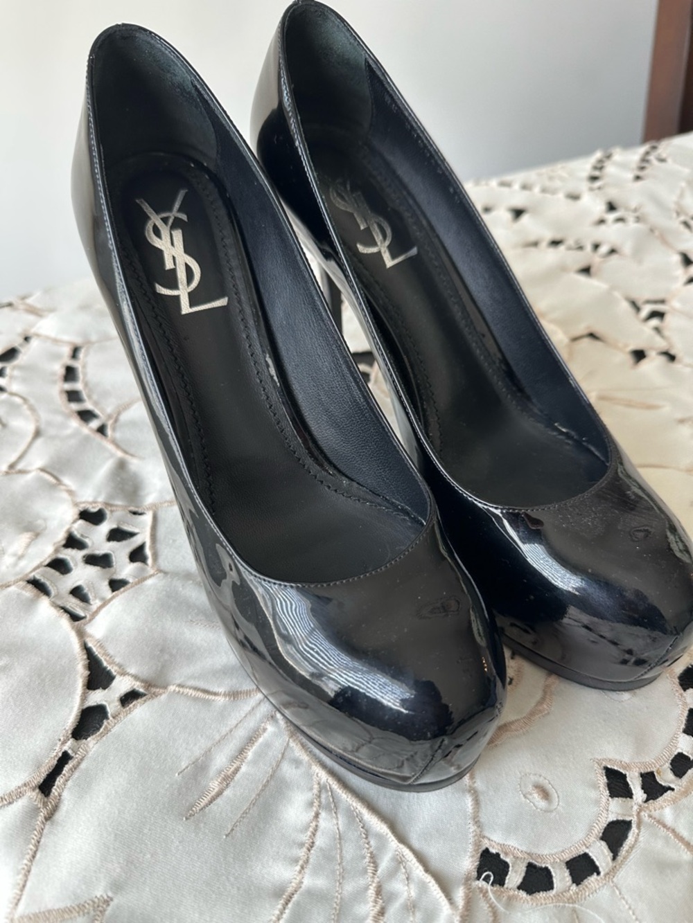 Saint Laurent Black Patent Leather Platform Pumps